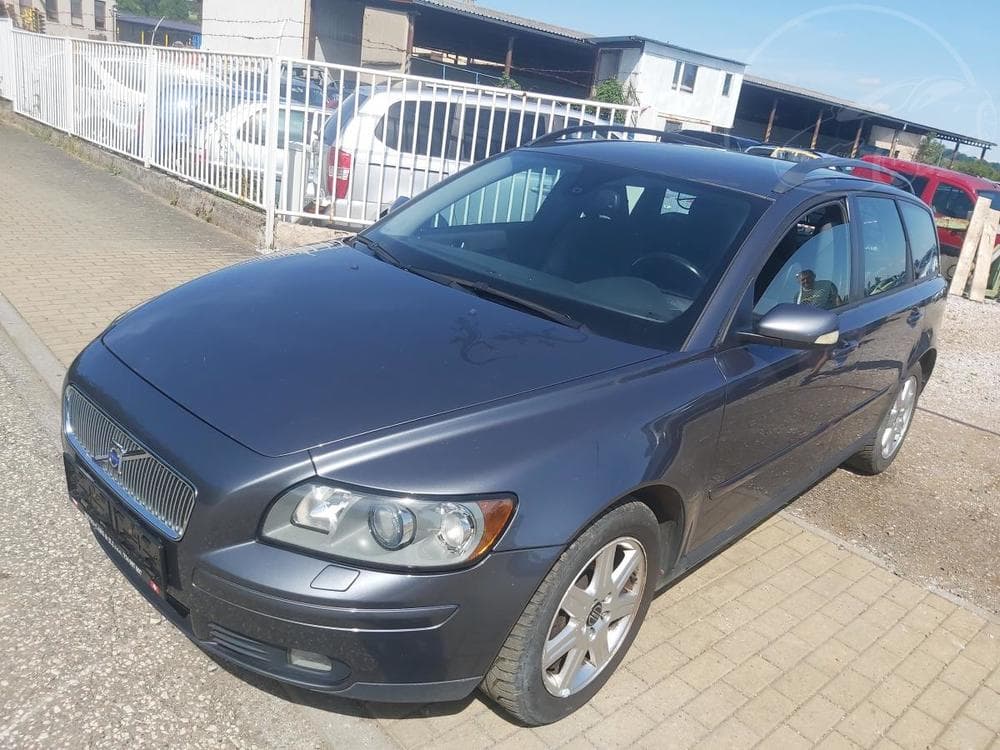2005 Volvo V50 - 25
