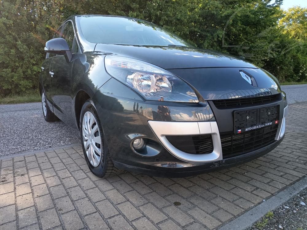 2009 Renault SCENIC - 8