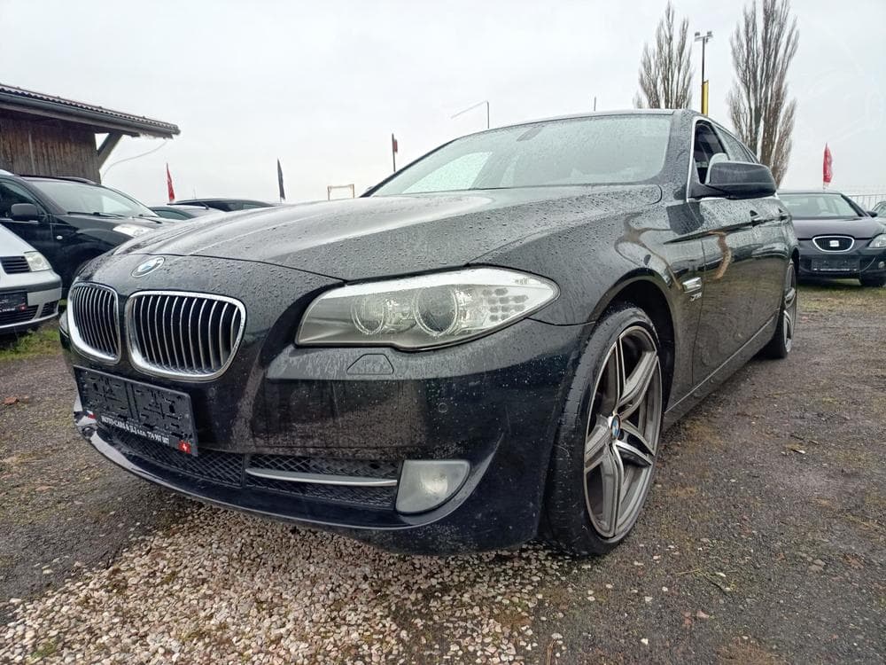 2011 BMW 5-SERIES - 8