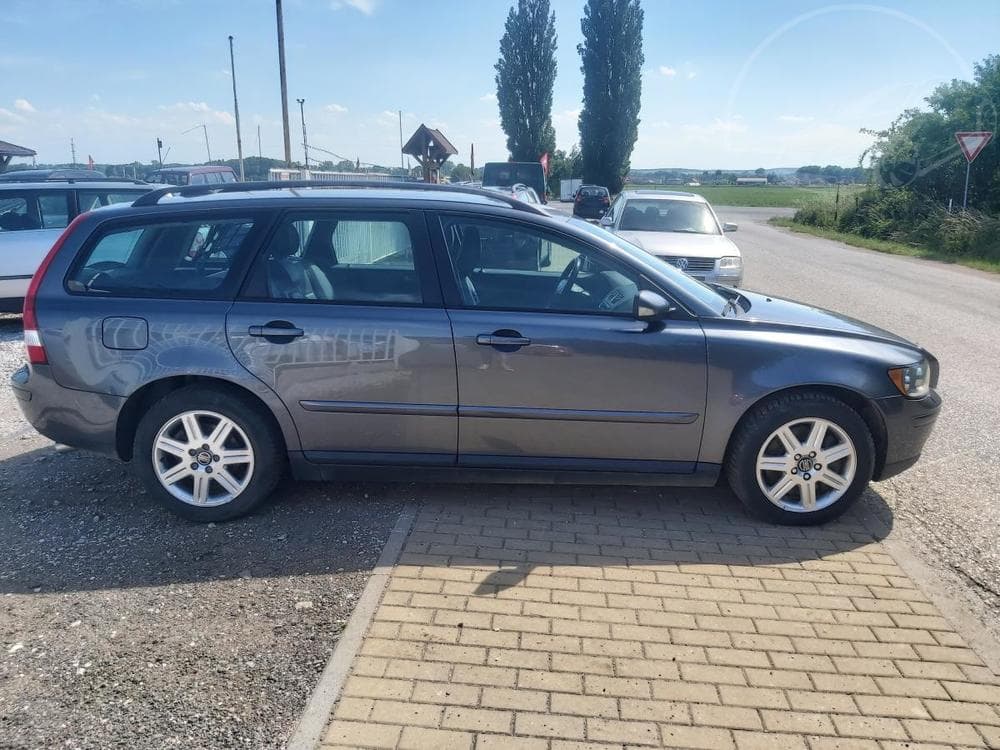 2005 Volvo V50 - 33