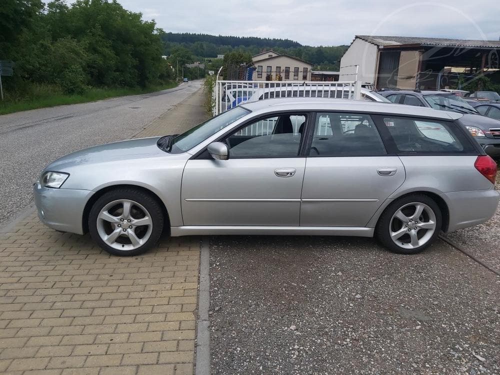 2006 Subaru Legacy - 25