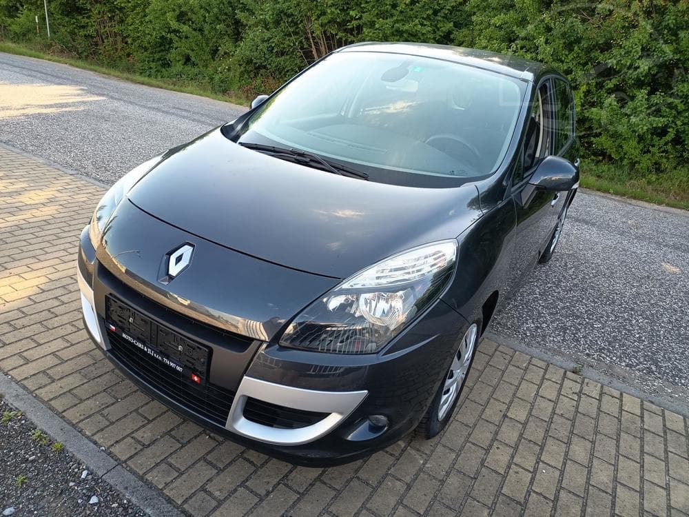 2009 Renault SCENIC - 9