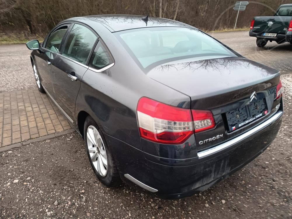2011 Citroen C5 - 10