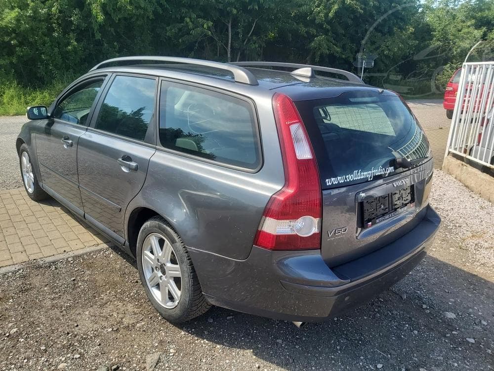 2005 Volvo V50 - 41