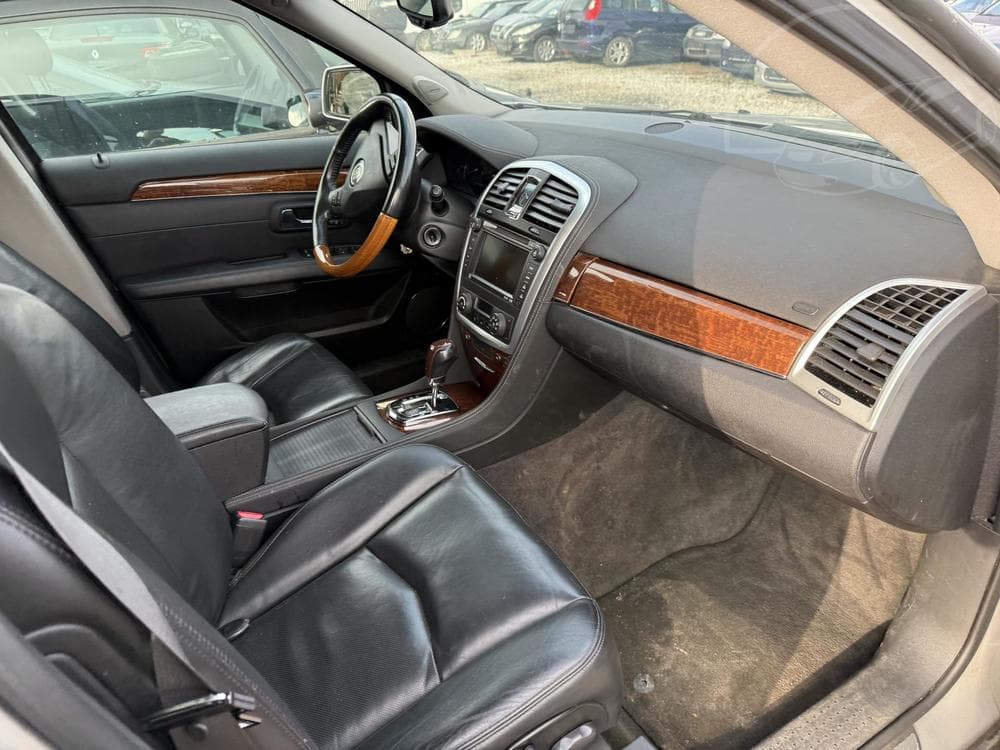 2007 Cadillac SRX - 15