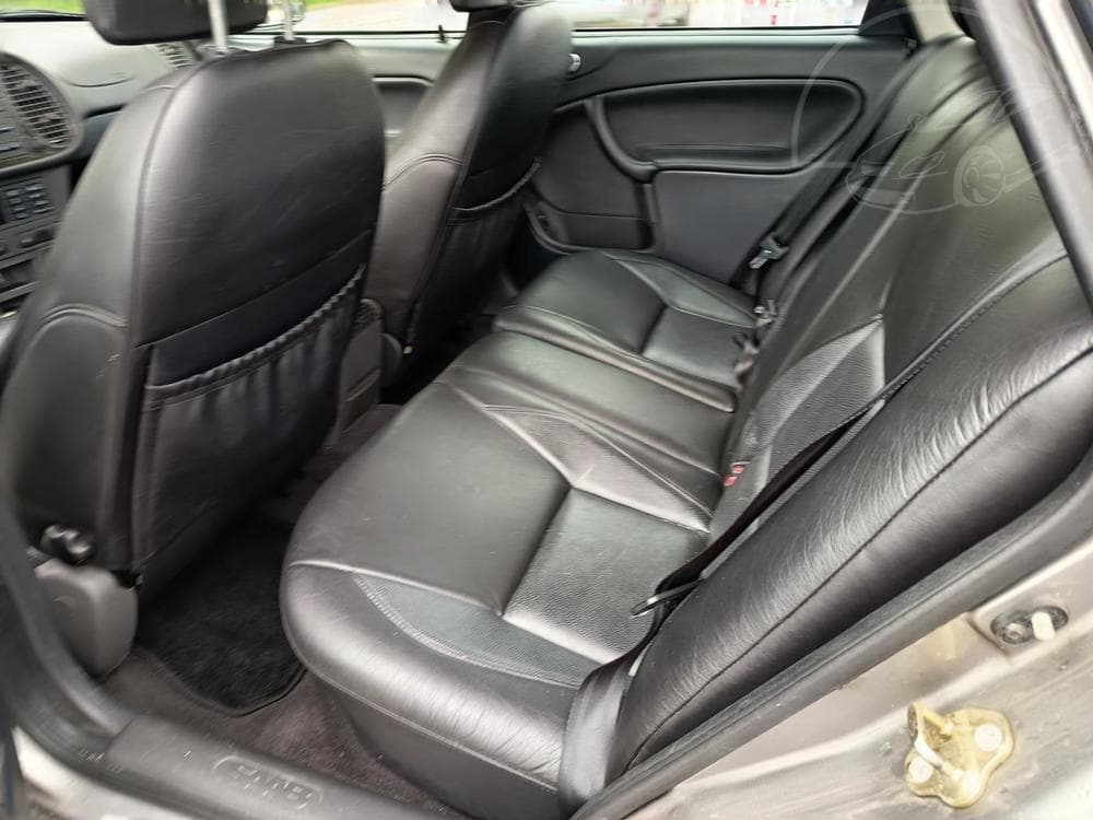 2001 Saab 9-3 - 17