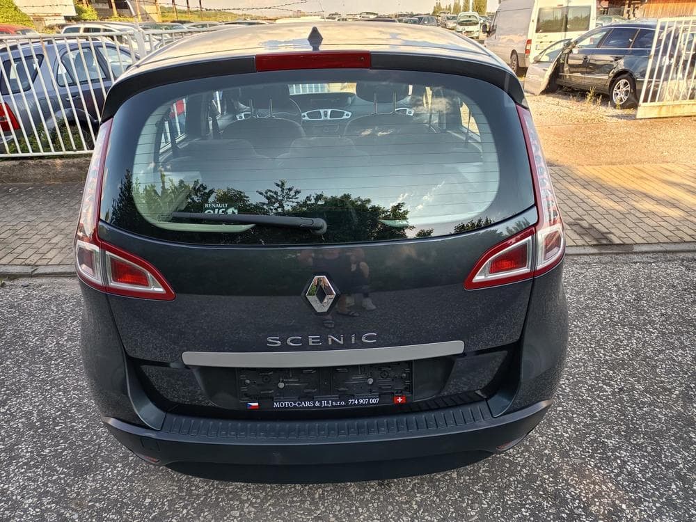 2009 Renault SCENIC - 18