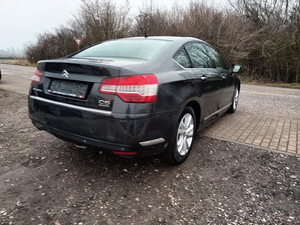 2011 Citroen C5 - 18