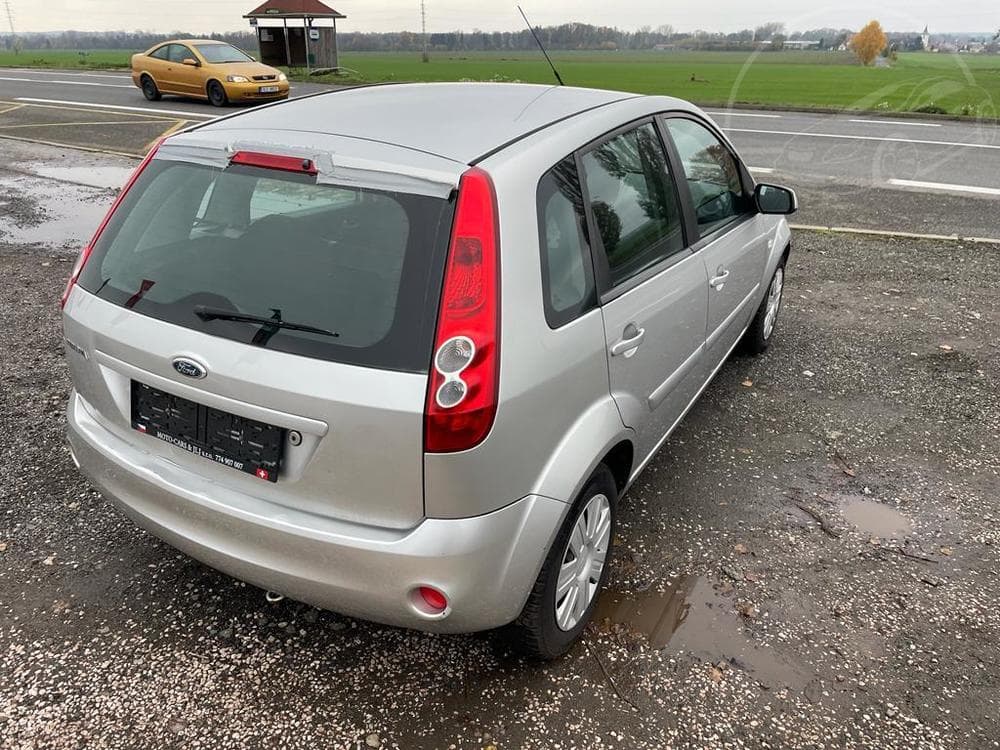 2007 Ford FIESTA - 19