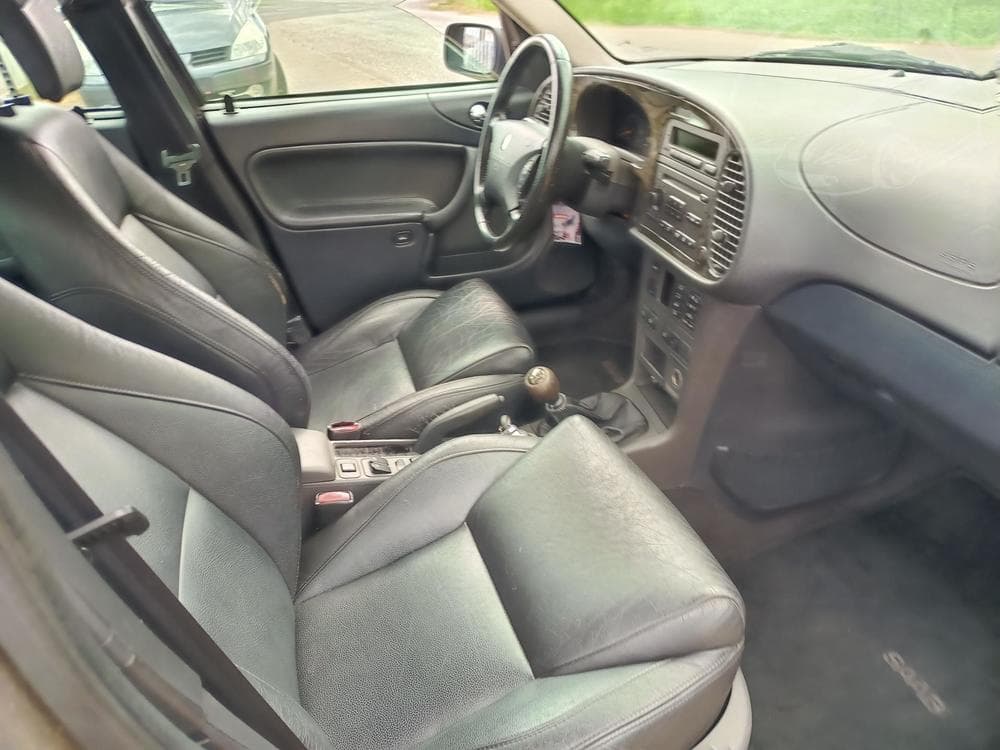 2001 Saab 9-3 - 20
