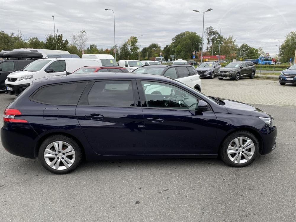 2018 Peugeot 308 - 7