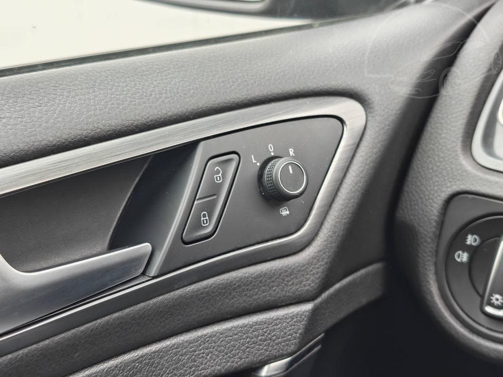 2018 Volkswagen GOLF - 20