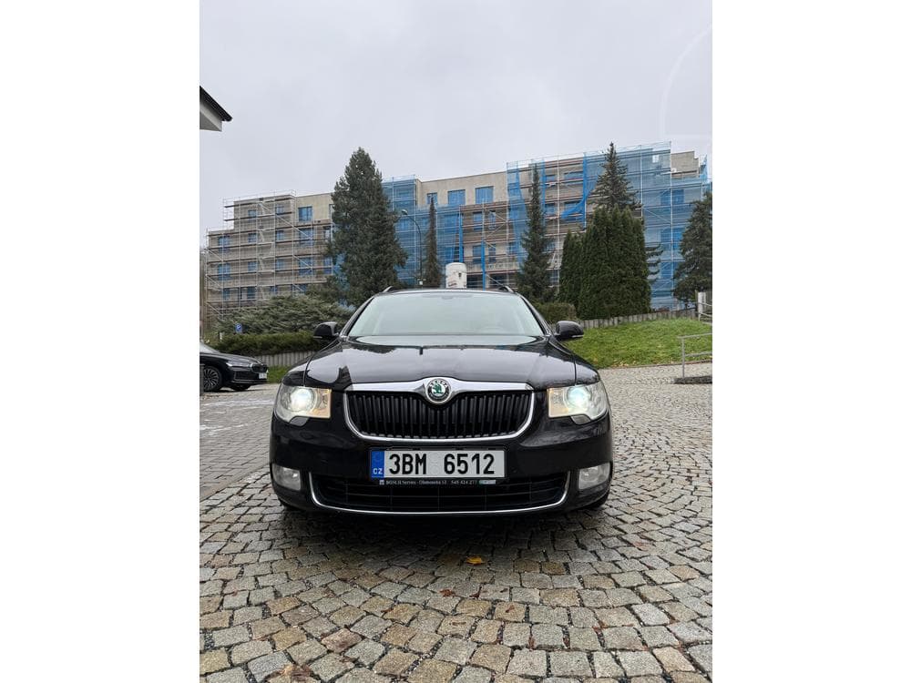 2012 Škoda SUPERB - 21