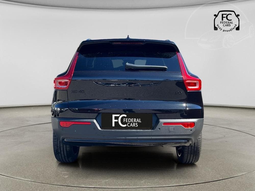 2025 Volvo XC40 - 7