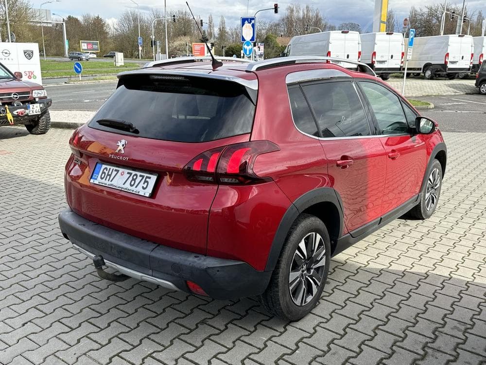 2017 Peugeot 2008 - 7