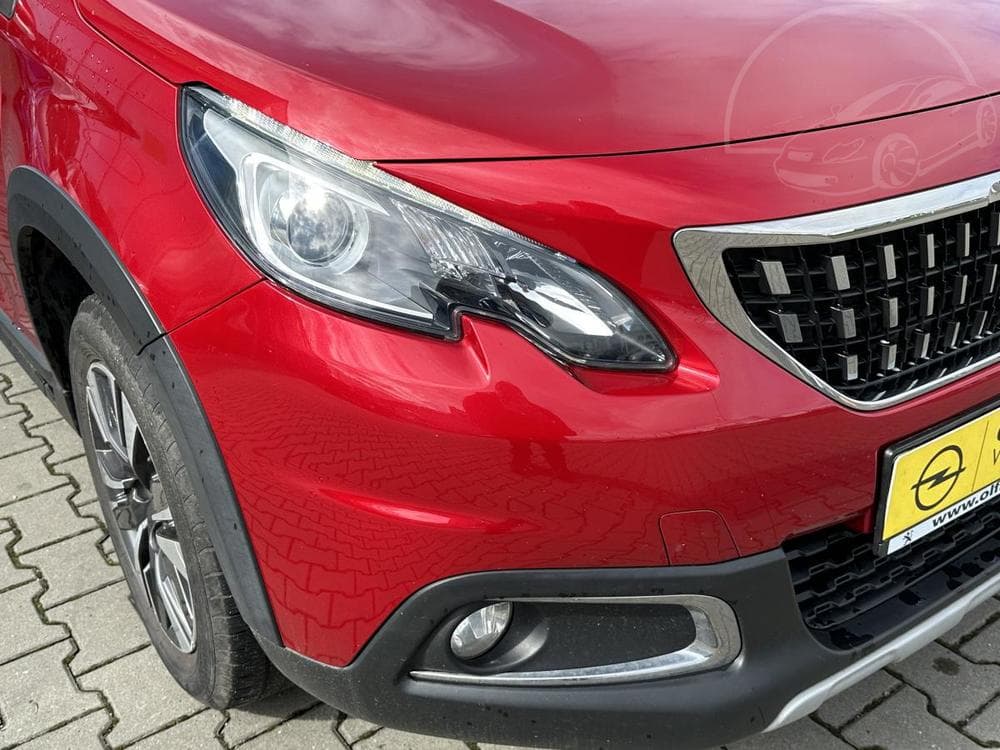 2017 Peugeot 2008 - 9