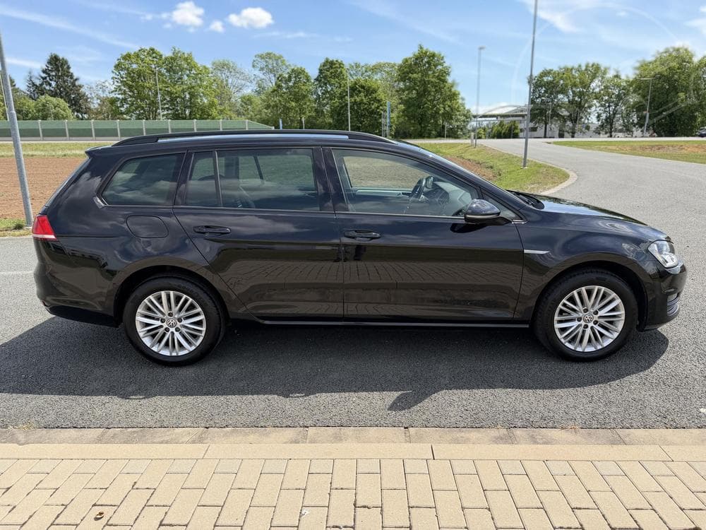 2015 Volkswagen GOLF - 11