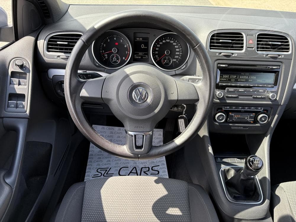 2012 Volkswagen GOLF - 17