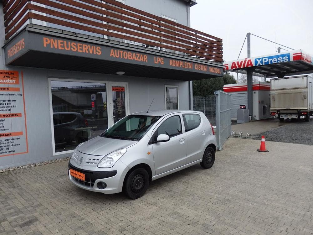 2009 Nissan PIXO