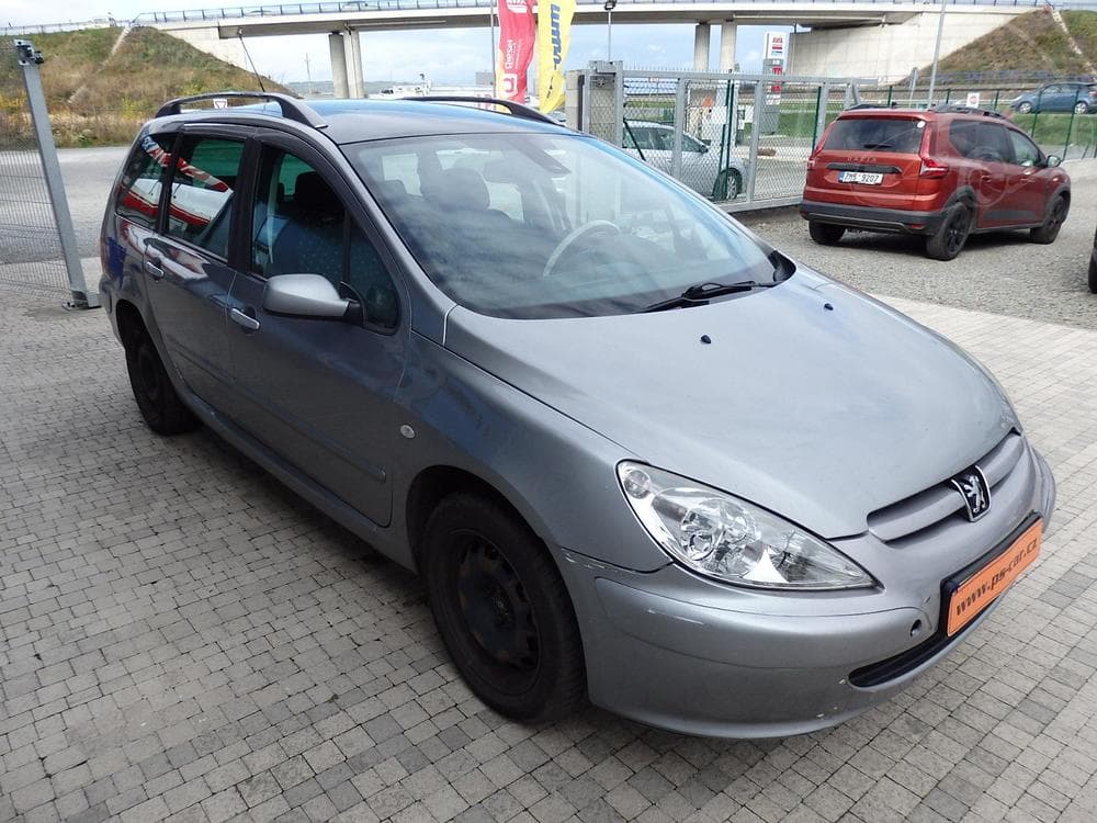2004 Peugeot 307 - 3