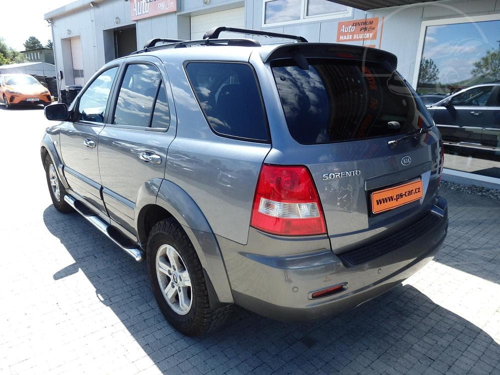 2004 Kia SORENTO - 5