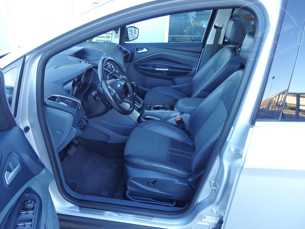 2013 Ford C-MAX - 6