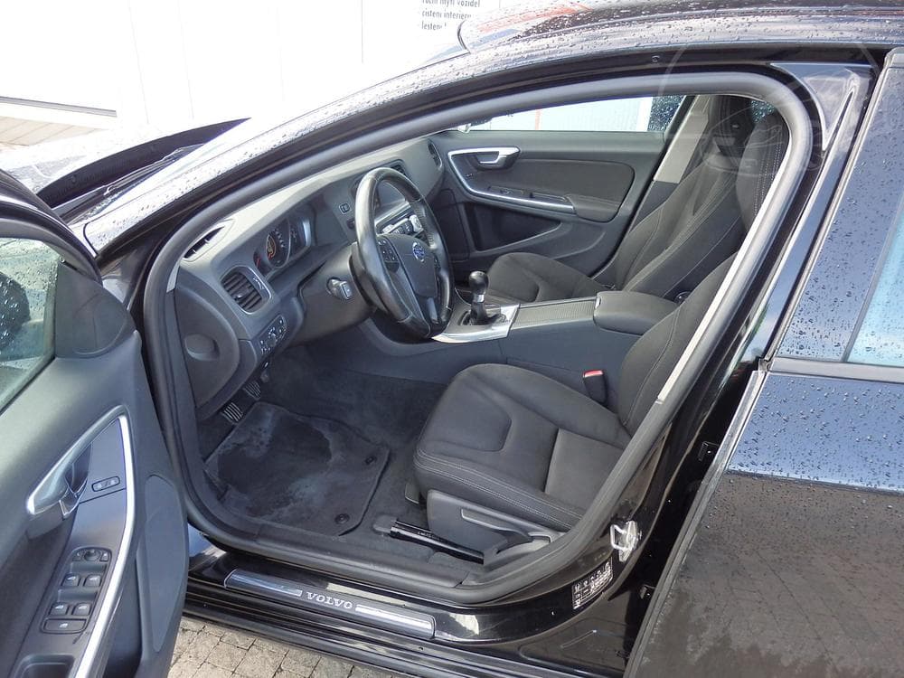 2013 Volvo V60 - 6