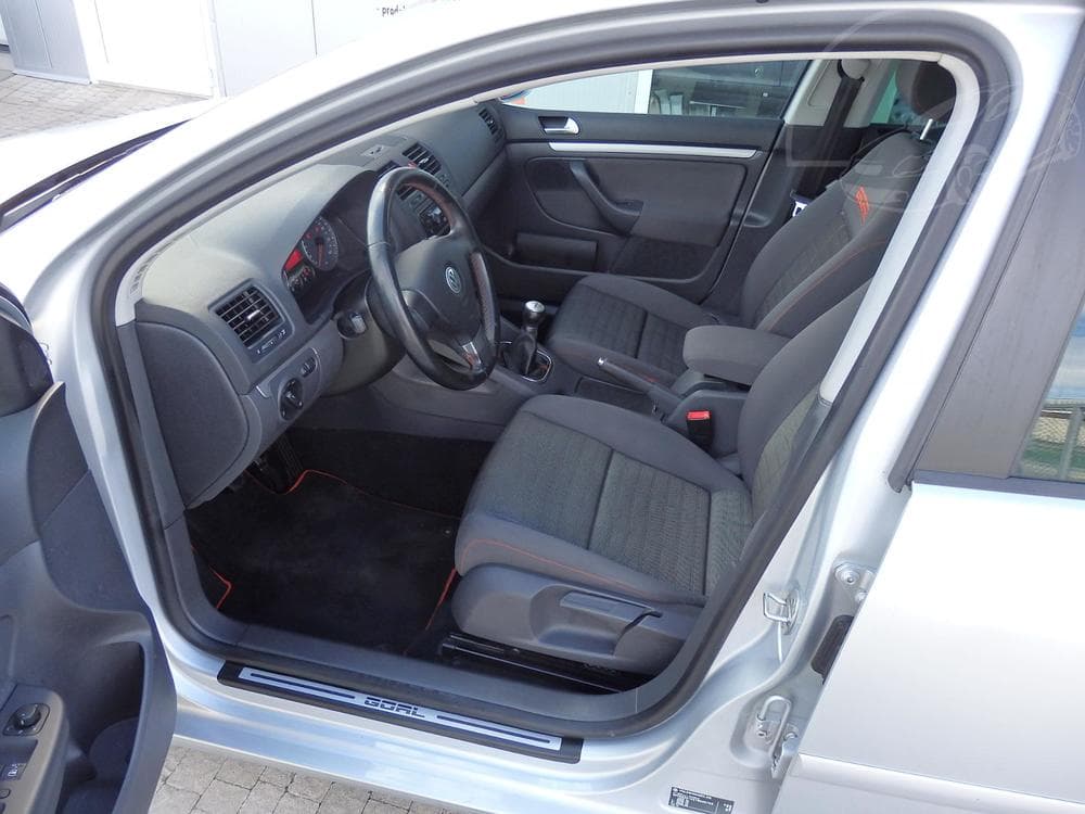 2006 Volkswagen GOLF - 6