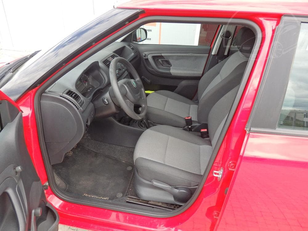 2013 Škoda FABIA - 6