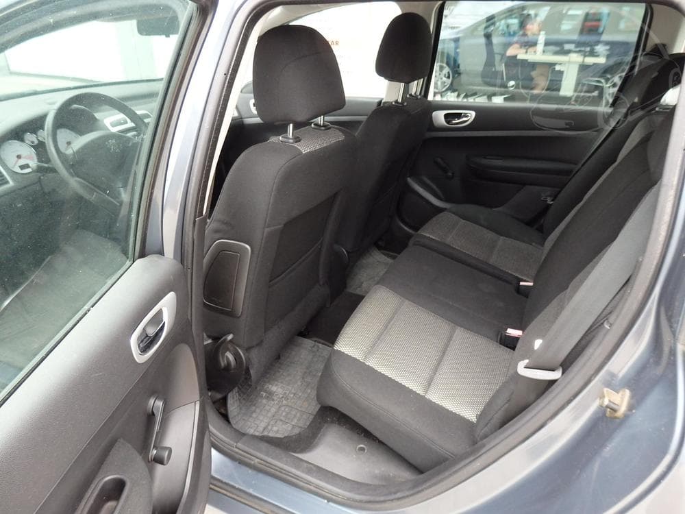 2007 Peugeot 307 - 7