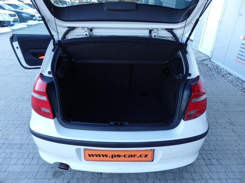 2009 BMW 1-Series - 15