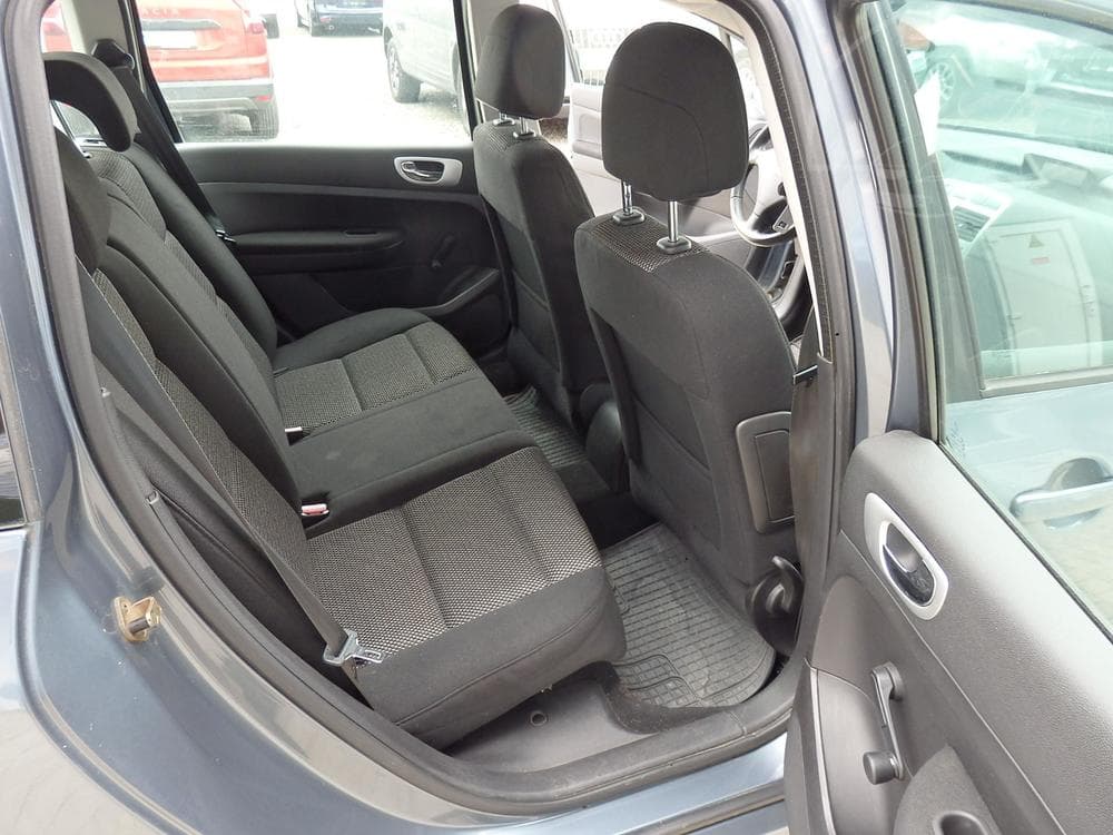 2007 Peugeot 307 - 10