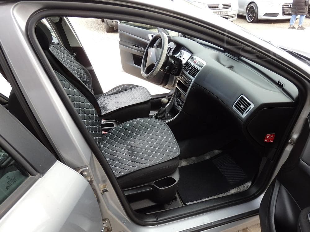 2004 Peugeot 307 - 10