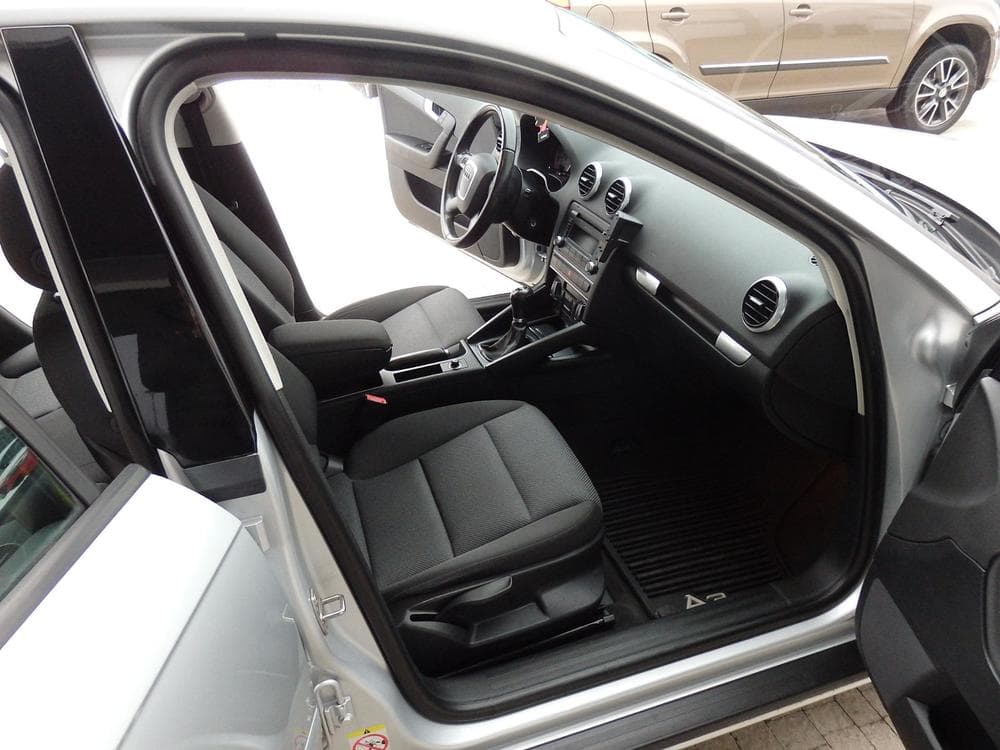 2011 Audi A3 - 10
