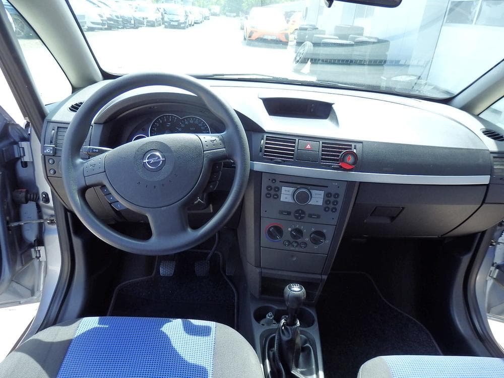 2004 Opel MERIVA - 11