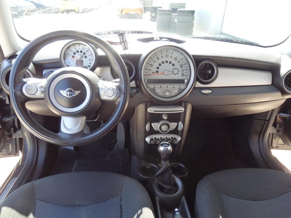 2008 Mini ONE - 11