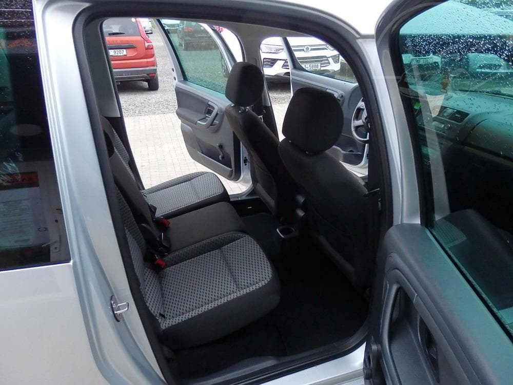 2013 Škoda ROOMSTER - 11
