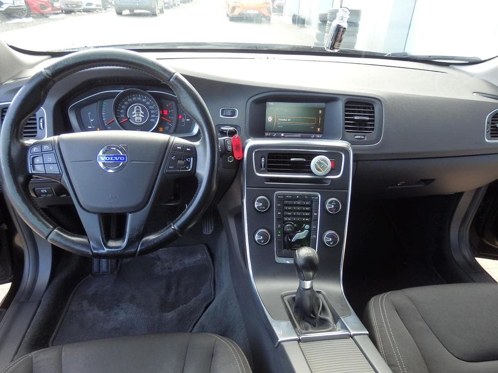 2013 Volvo V60 - 11