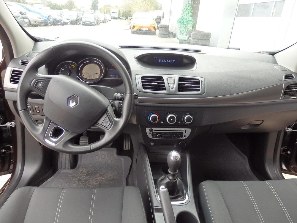 2014 Renault MEGANE - 11