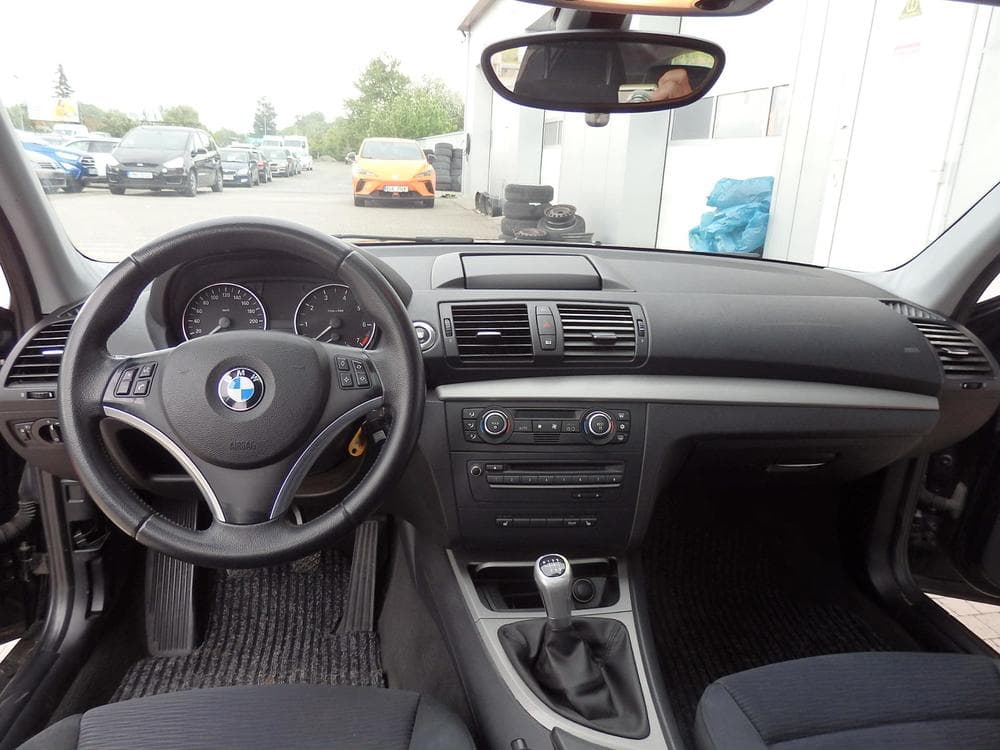 2007 BMW 1-SERIES - 11