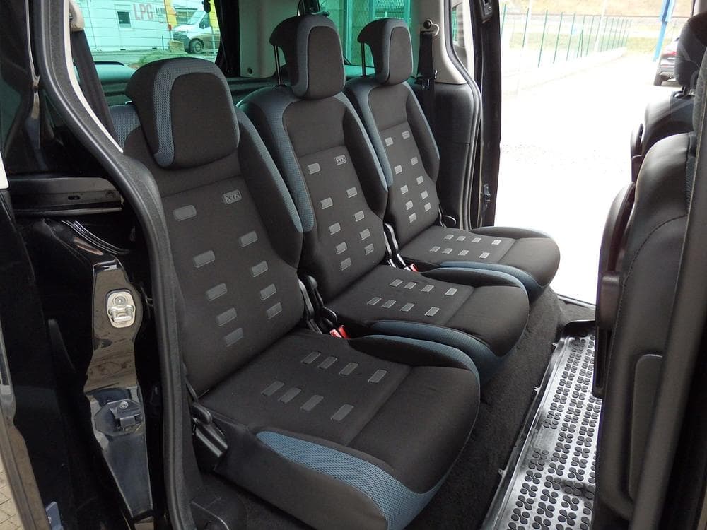 2011 Citroen BERLINGO - 12