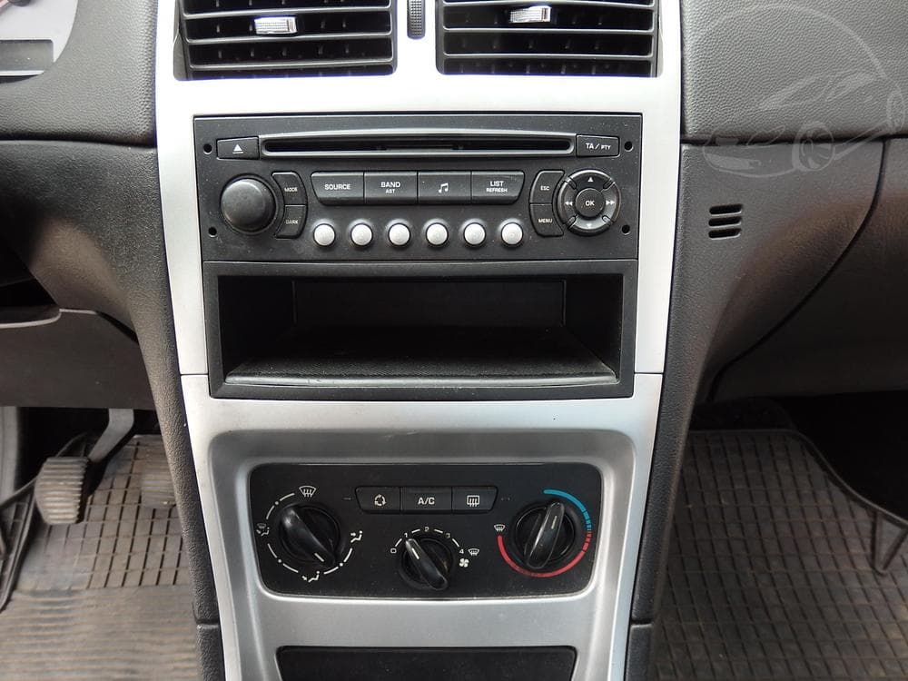 2007 Peugeot 307 - 13