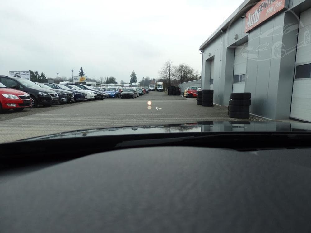 2018 BMW 3-Series - 16