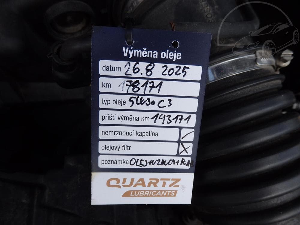 2016 Opel Insignia - 16