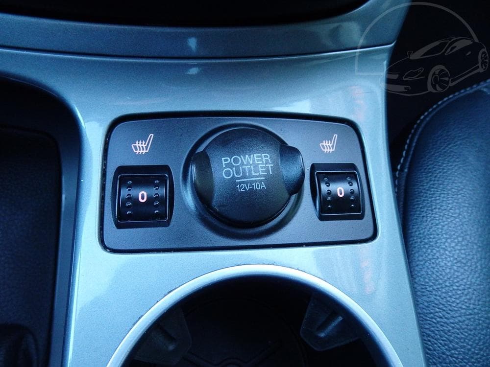 2013 Ford C-MAX - 17