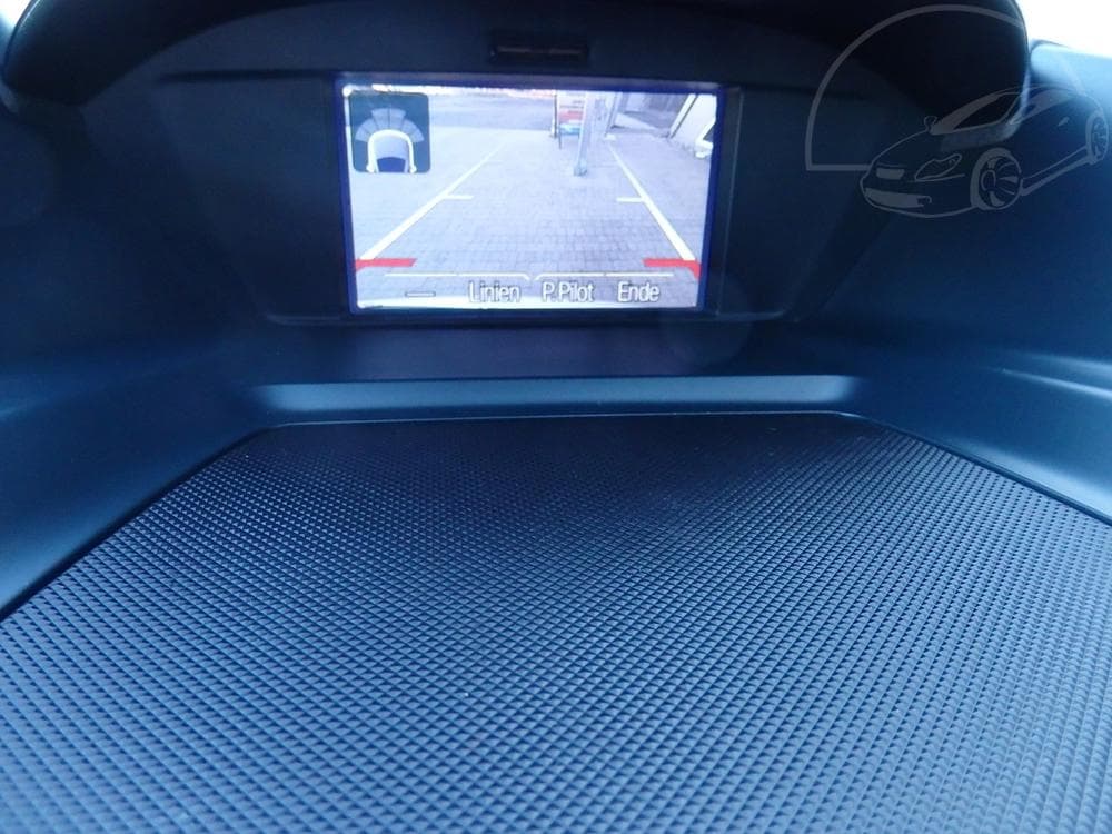 2013 Ford C-MAX - 20