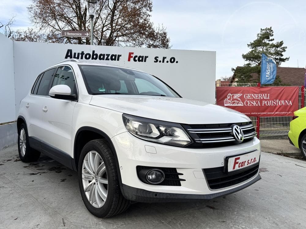 Volkswagen Tiguan 2.0TSi 155kW Alu kola!