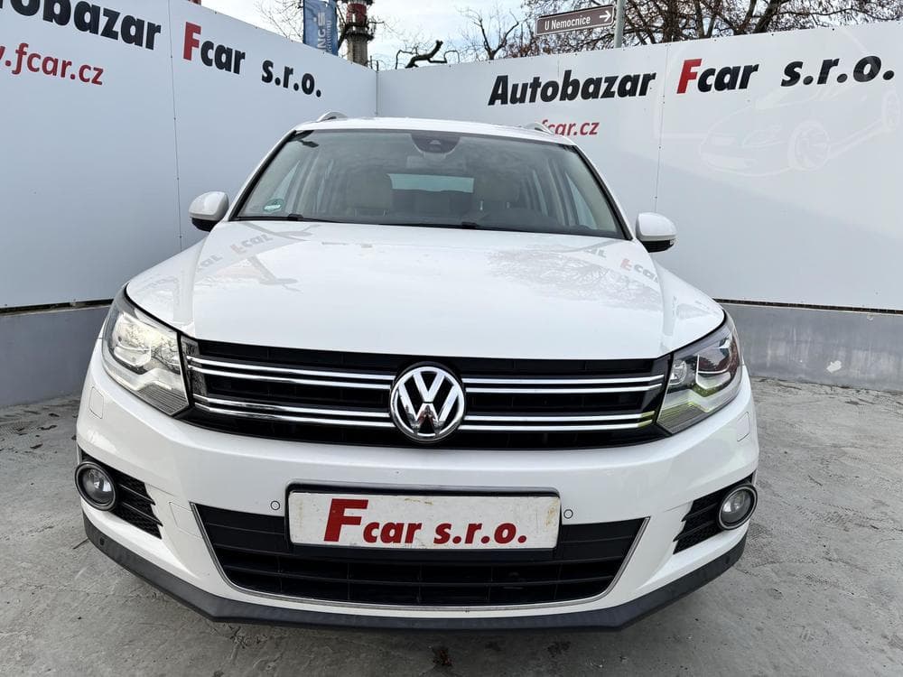2012 Volkswagen Tiguan - 2
