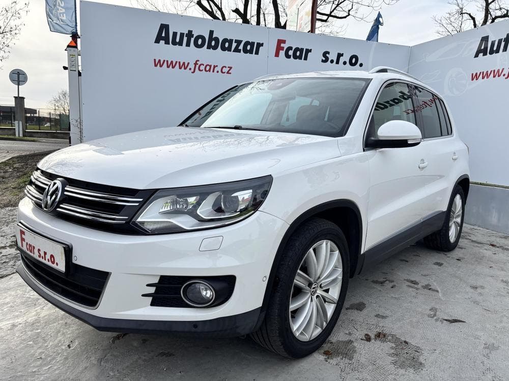 2012 Volkswagen Tiguan - 3