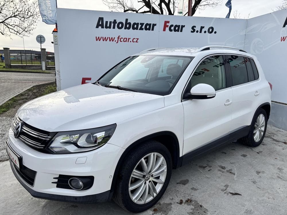 2012 Volkswagen Tiguan - 5
